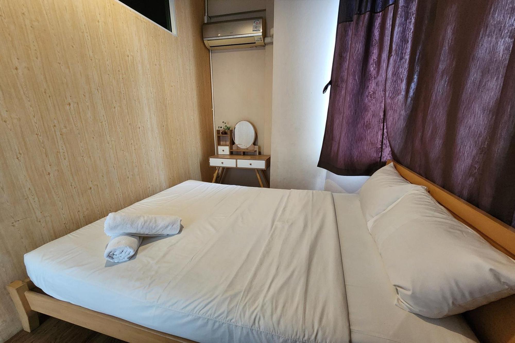 Ease Hostel Bangkok Exterior foto